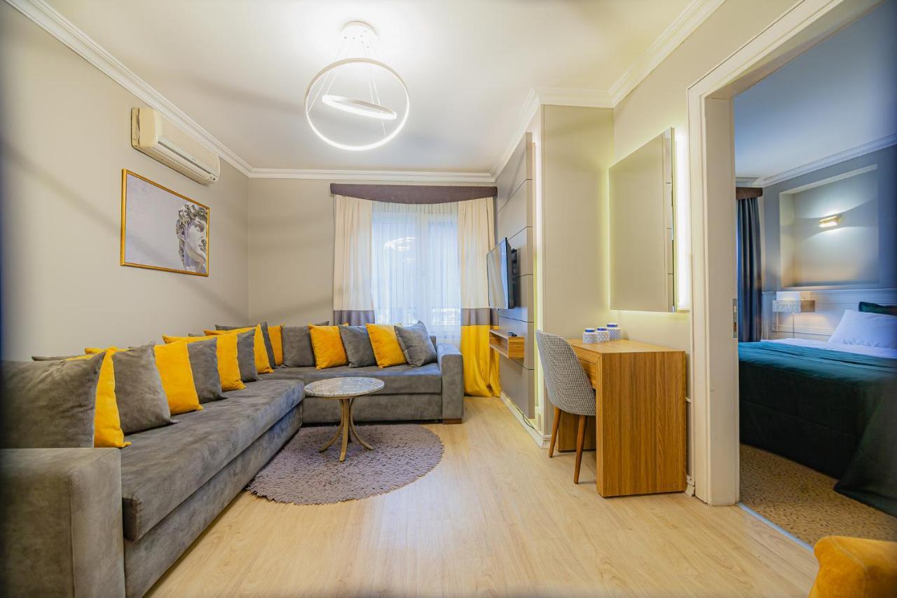 اسطنبول La Palace Suites Sisli الغرفة الصورة